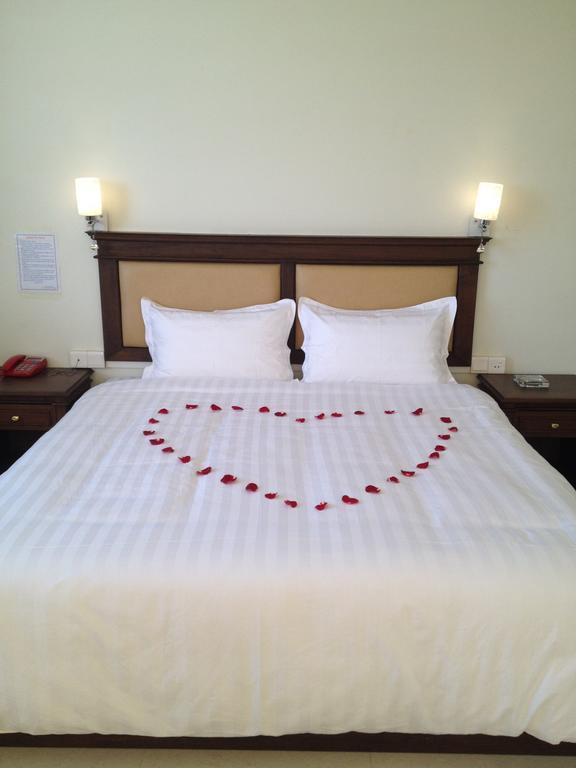 Hotel Myitkyinā Habitación foto